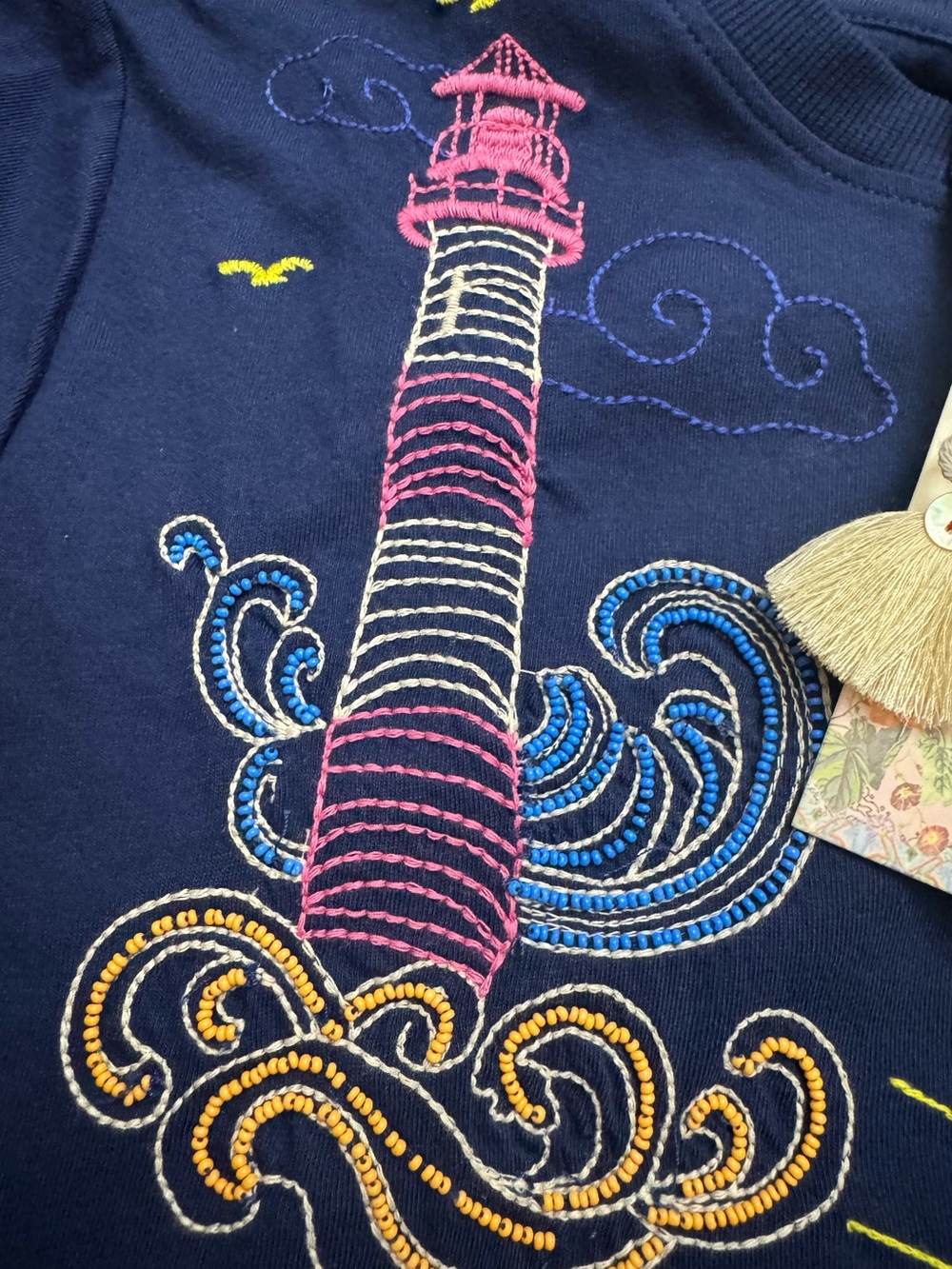 Johnny Was Navy Short Sleeve Travel Beach Scene Embroidered Tee - Picture 8 of 11